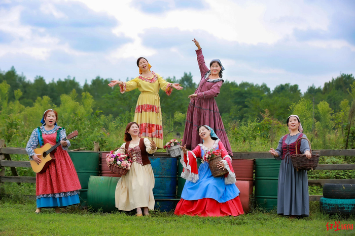 ▲凡朴农场的摄影作品