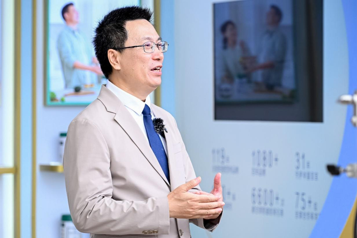 沈振宇教授在博鳌论坛上分享科普科学育儿知识