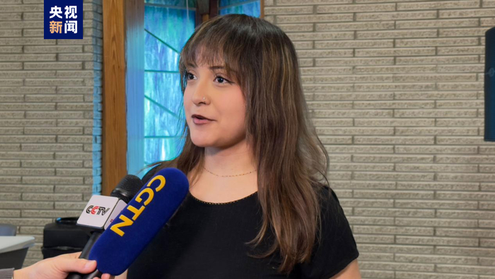 △学生代表凡妮莎