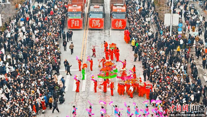 “千年喜城 大运闻喜” 山西闻喜社火汇演闹元宵|山西省|旱船_新浪新闻