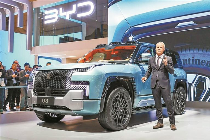 ▲“仰望U8”亮相日内瓦车展。 受访单位供图