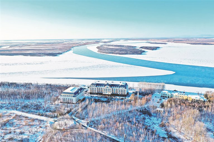     松花江与黑龙江汇合处。