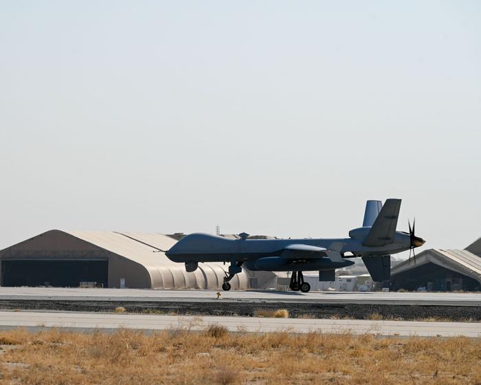 （资料图）在科威特阿里·萨勒姆空军基地的美军MQ-9“死神”无人机 图片来源：DVIDS