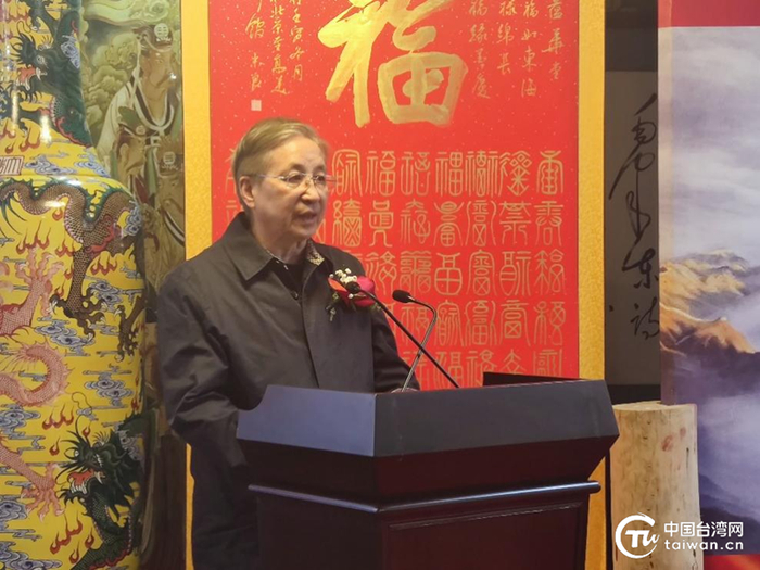 百年黄埔历久弥新,千年长城巍巍壮丽 两岸艺术家"云端