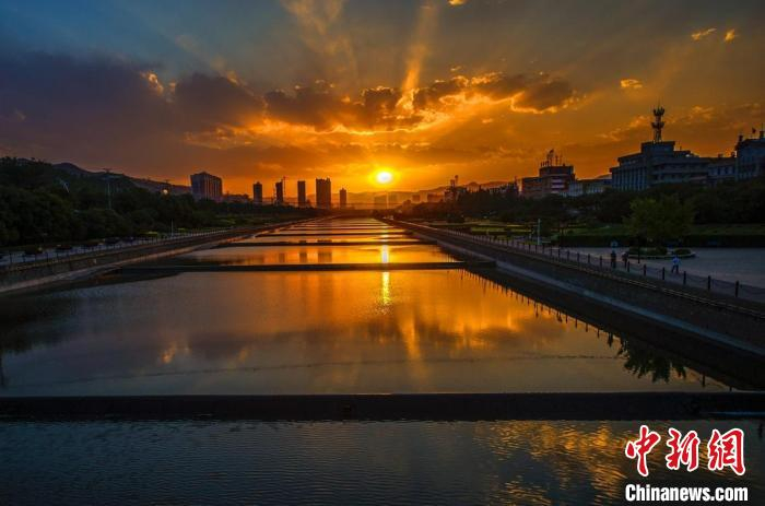 近年来,山西省阳泉市高度重视水环境质量改善工作,多措并举,牢固树立