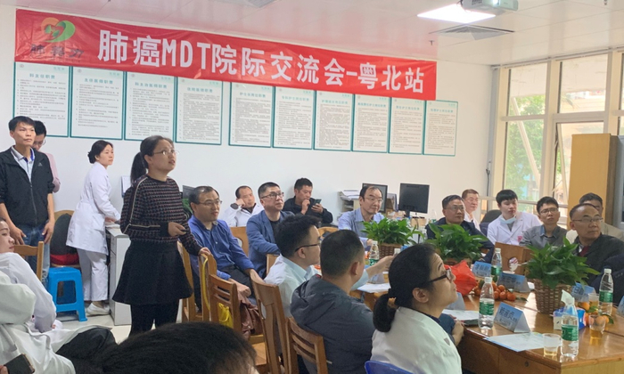 多学科专家会诊（MDT），为疑难复杂肿瘤患者研究制定个体化综合治疗方案。