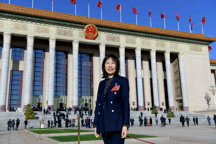 全国人大代表周燕芳:优先对90后的个人养老金账户发财政补贴