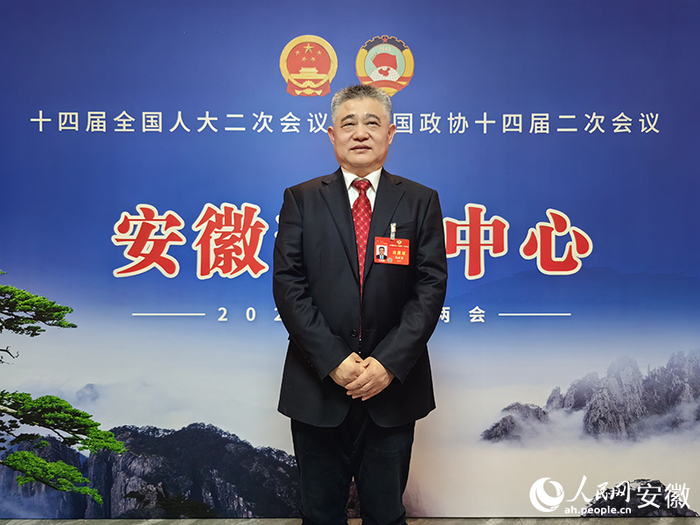 全国政协委员、安徽大学副校长钱家盛。人民网记者 陶涛摄