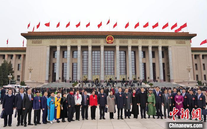 (两会观察)中国步入两会时间,聚力构建发展新共识