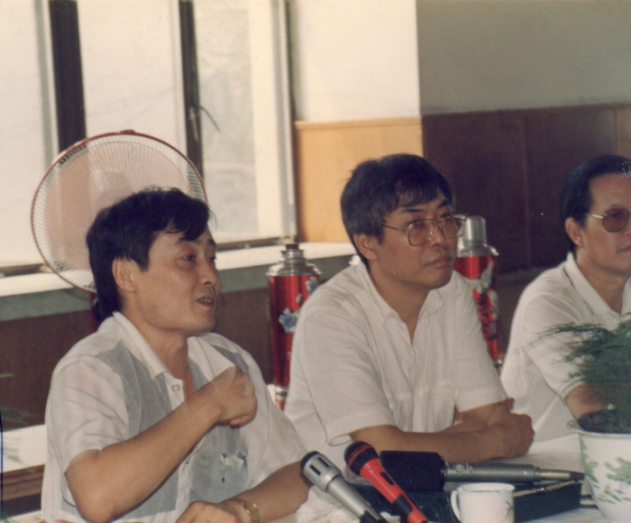 宗庆后在兼并杭罐厂首次全厂班组长会议上讲话