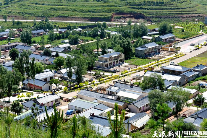 宁夏回族自治区固原市泾源县大湾乡杨岭村村貌