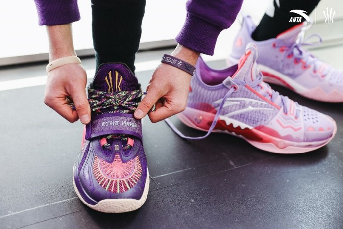 图注：安踏欧文一代穿着体验细节图