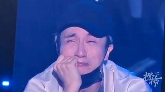 薛之谦成都演唱会现场