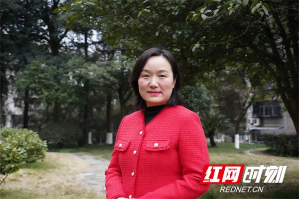 滕树静:始终为少数民族地区发展鼓与呼"希望广大的妇女同胞们用善良