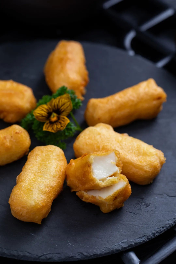 炸牛奶。梁文生/摄