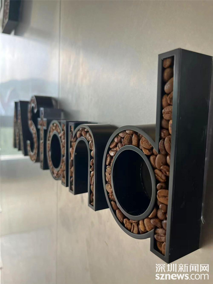 书吧内那些独特的细节。杨杰龙 摄