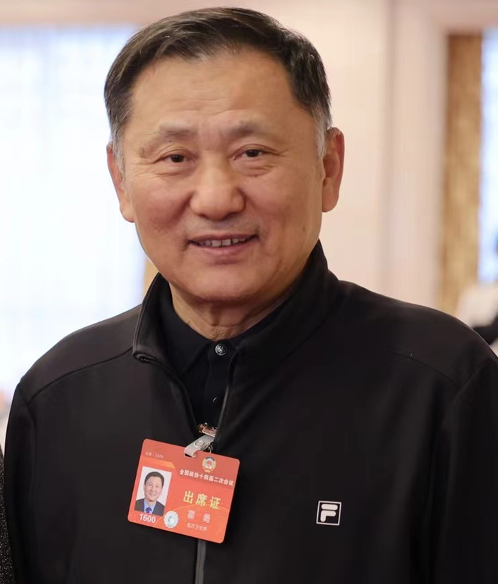 全国政协委员、北京大学第一医院心内科主任医师霍勇。受访者供图