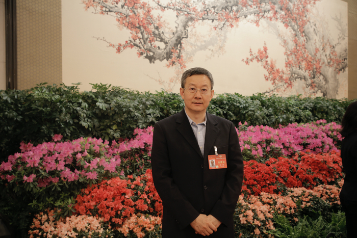 　　全国政协委员，中国科学院院士、中国科学院古脊椎动物与古人类研究所研究员、云南大学教授徐星。未来网记者 张冰清 摄