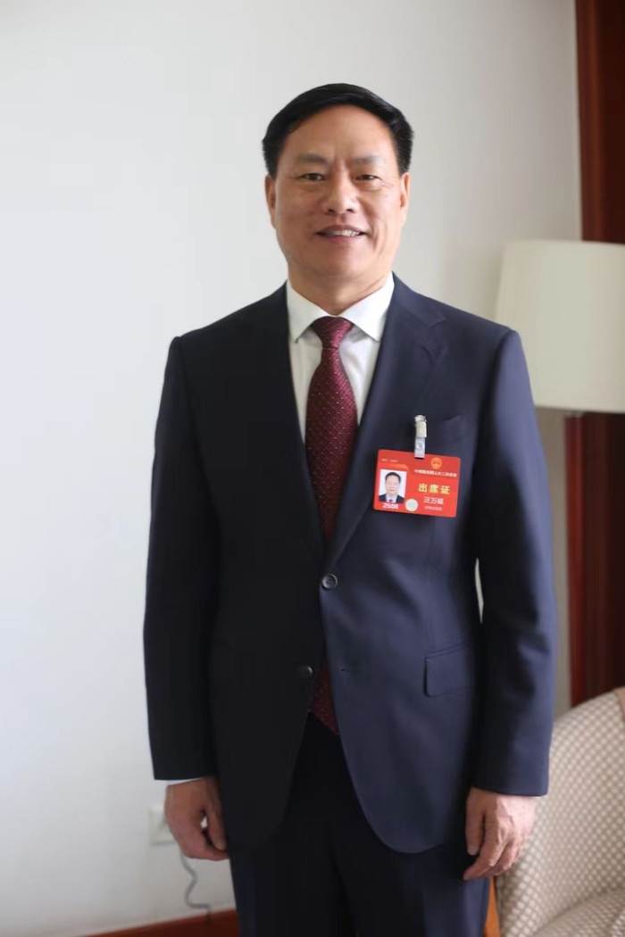 全国人大代表，敦煌研究院党委委员、保护研究部副部长汪万福。新甘肃·甘肃日报 供图