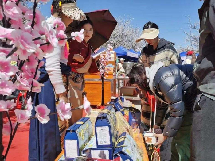 洛隆县:着力推动文化旅游高质量发展|文物|非遗_新浪新闻