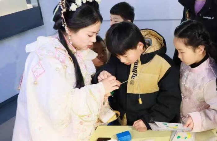 博物馆课堂,创新打开教育新空间_新浪新闻