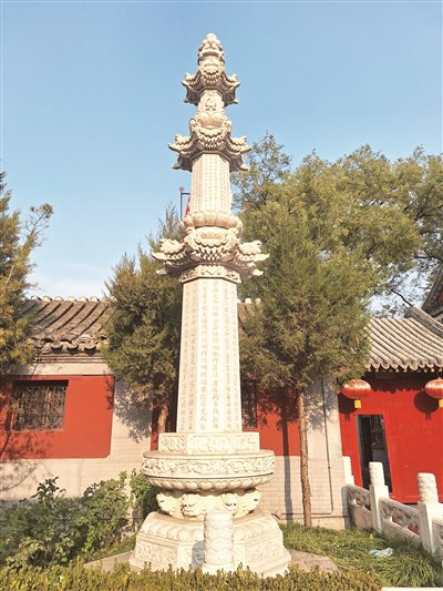 漫游后海:感受寺娜宋牡咨珅寺庙|后海|四合院_新浪新闻