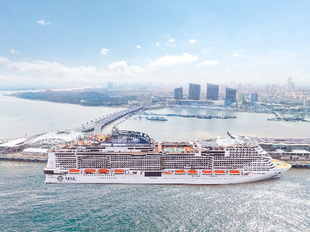 msc荣耀号首达上海吴淞口国际邮轮港|首航|首达|吴淞口_新浪新闻