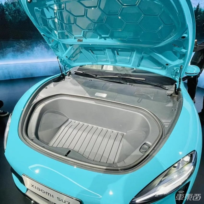 ▲小米SU7前备箱