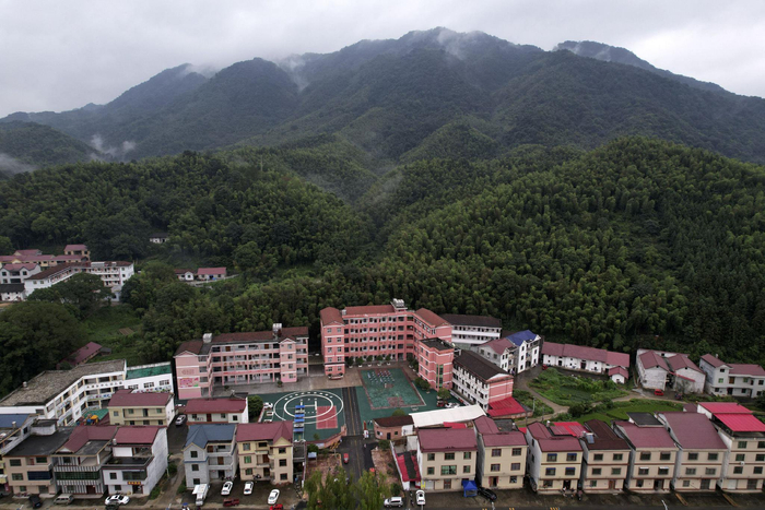 图片来源：新华社