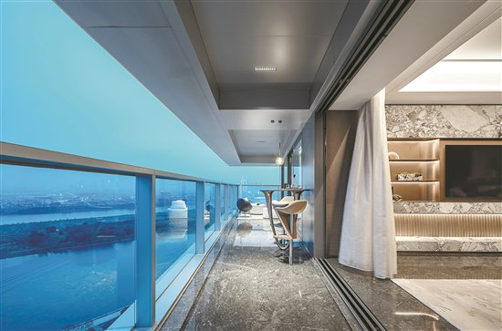 金融城大面积的商用单位也受到市场关注 陈玉霞 摄