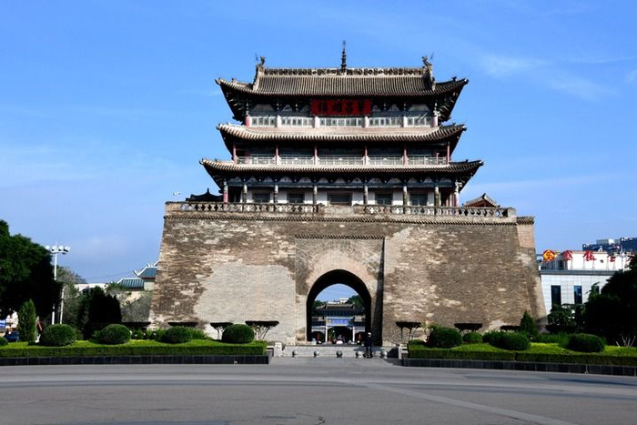 此为位于甘肃省定西市陇西县的威远楼。新华社发（张爱平 摄）