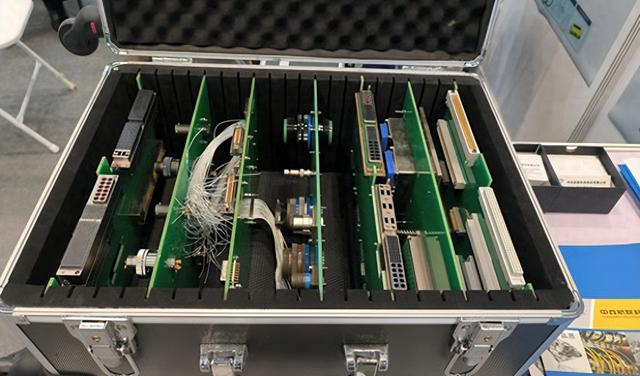 每天生产30万片晶圆我国半导体晶圆代工市场势头猛