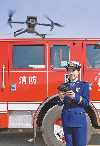 巾帼"火焰蓝" 北疆"她"力量|消防|先锋队|呼和浩特市_新浪新闻