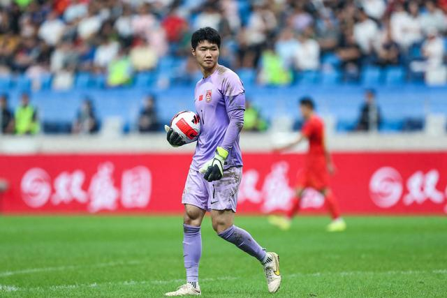 2023年9月9日，辽宁大连，2023U23亚洲杯外围赛G组第2轮，中国队2-1印度队，图为门将蹇韬 图据视觉中国