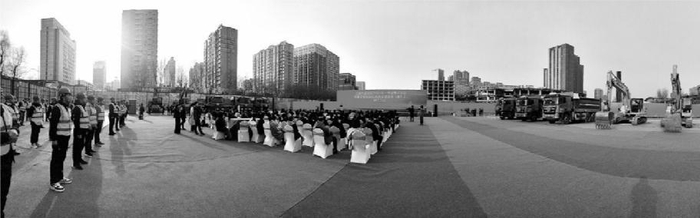         沈阳北站北地块将化身大型商业综合体，打造万象系“全时生活欢聚场”，24小时为市民提供消费娱乐场景。辽沈晚报记者 王迪 摄