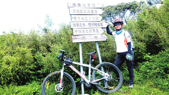 不忘初心再出发|骑行|爬坡|青海湖_新浪新闻
