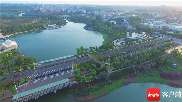 兴业银行海口分行高度重视对重点园区的金融服务，以“一揽子”服务方案精准助力园区企业。元能 摄