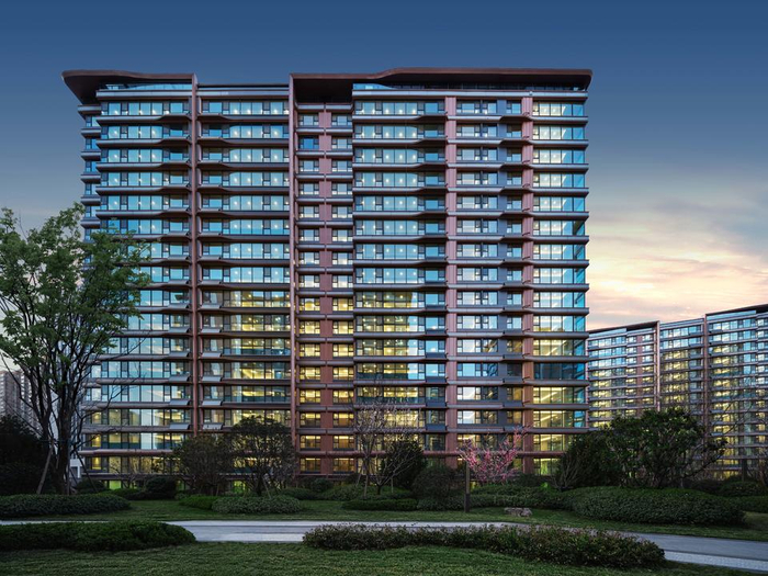 图：龙湖天奕交付实景