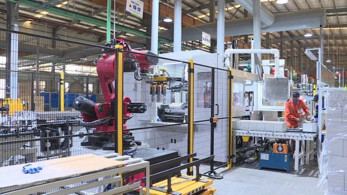 △肇庆理士电源技术有限公司生产车间。来源 肇庆高新发布