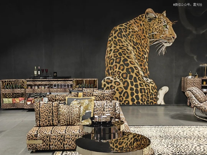 沙特线下家居店，受访者供图