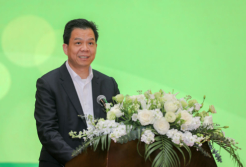 中国邮政储蓄银行股份有限公司上海分行党委书记、行长陈伟致辞