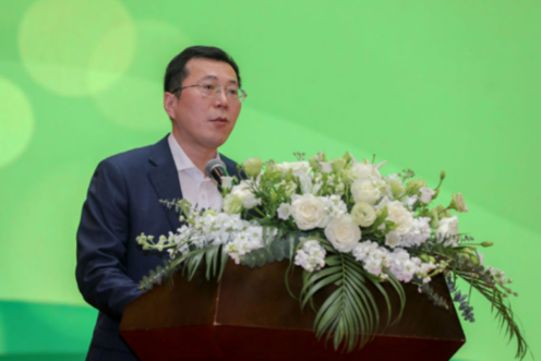 新华社上海分社社长王永前致辞