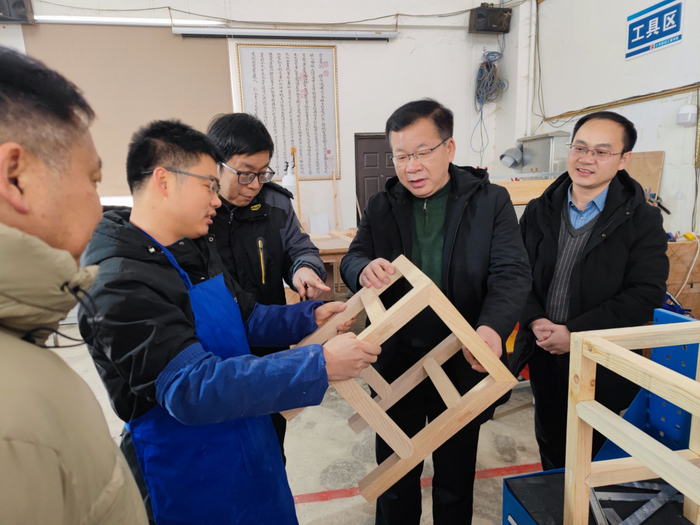 学生备赛照片。广西水利电力职业技术学院供图