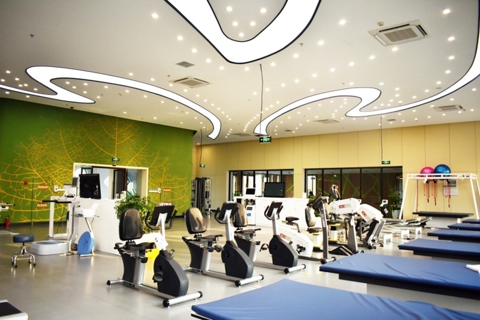 图：医院康复治疗PT大厅