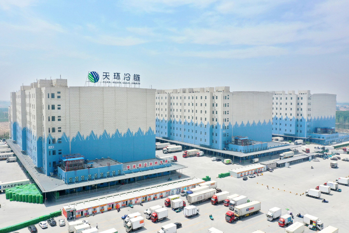 文安县河北天环现代商贸智慧物流广场。记者 刘向 摄