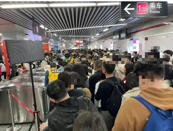 图自网友@放羊的孩纸--卡卡