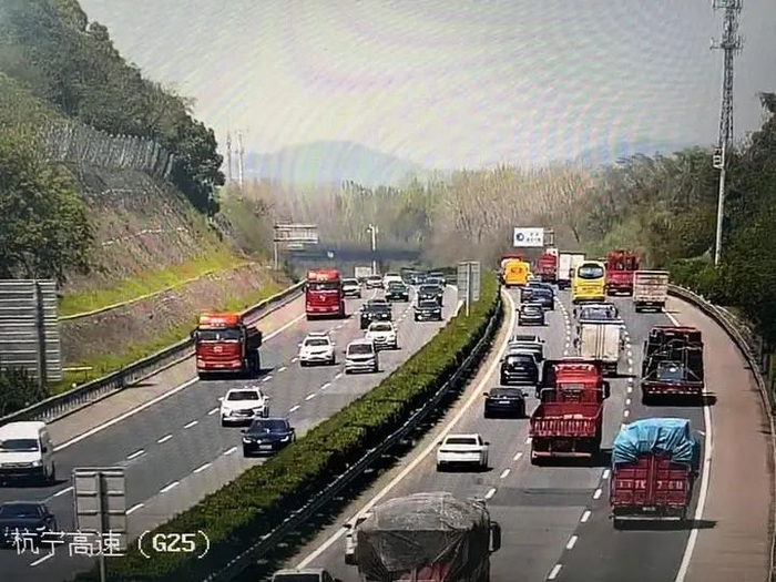 杭州高速交警供图