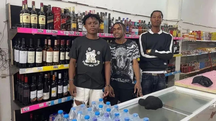 庄兰花的超市/图源：盐财经受访者供图 