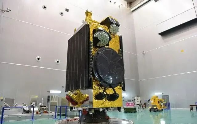 亚太6D卫星重5.55吨。图源：亚太星通
