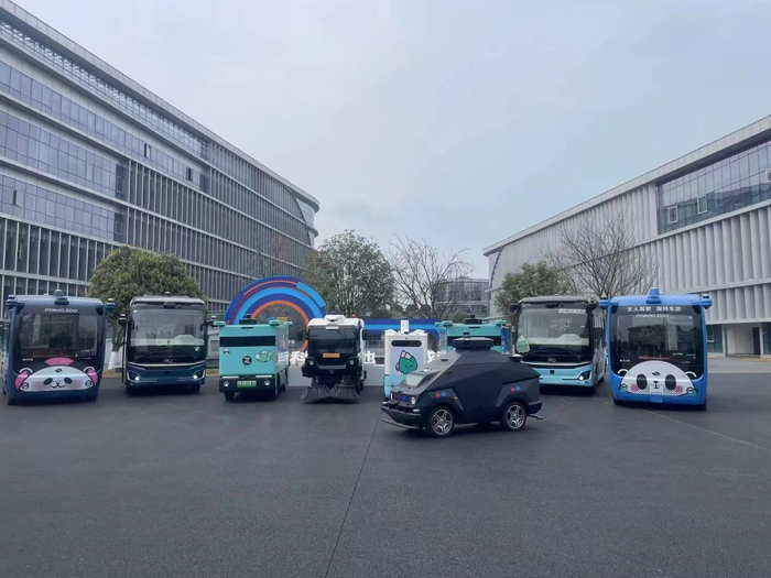 无人驾驶车辆。